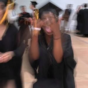 Meet your Posher, Nya